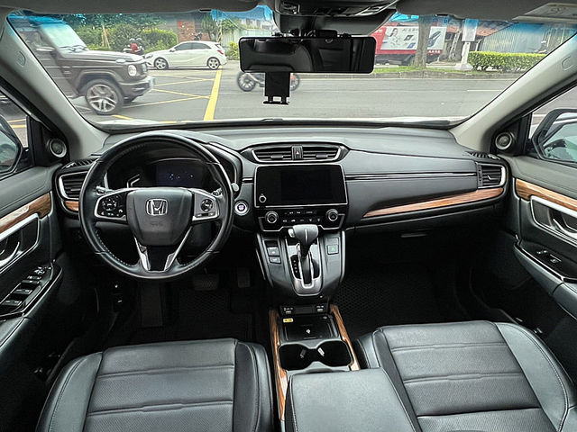 I KEY.天窗.電動椅.導航.倒車影像.8安  第5張相片