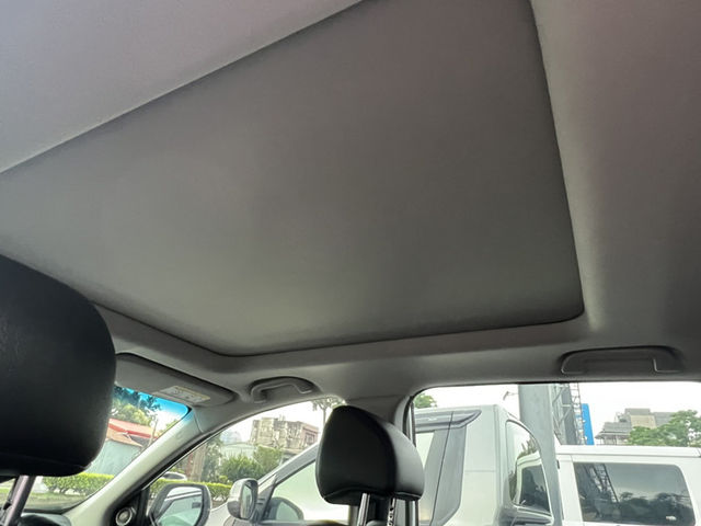 I KEY.天窗.電動椅.導航.倒車影像.8安  第12張相片