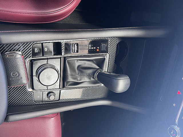 Mazda Mazda3  第10張相片