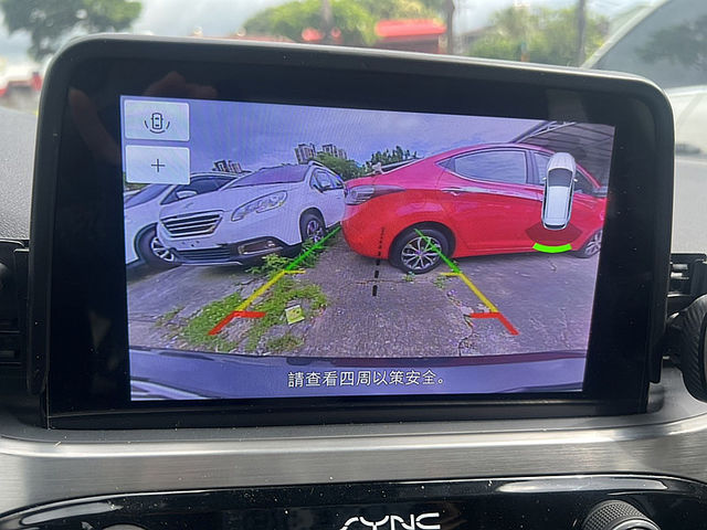 I KEY.6安.倒車影像.抬頭顯示器.4D  第12張相片