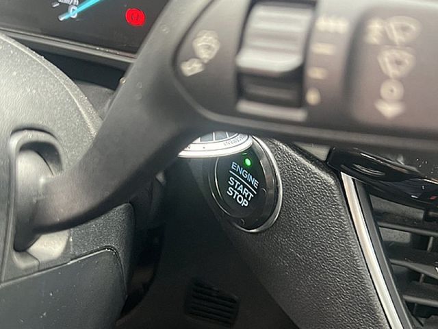 I KEY.6安.倒車影像.抬頭顯示器.4D  第13張相片