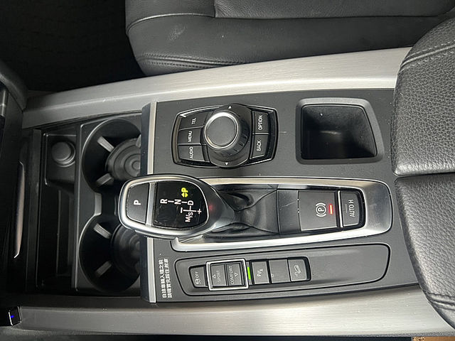 I KEY..電動椅.8安.倒車影像  第12張相片