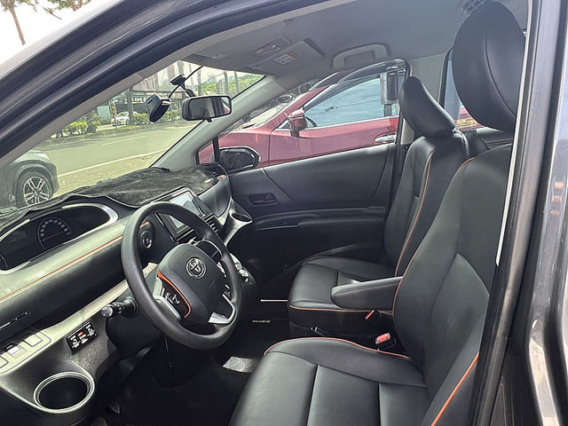 Toyota SIENTA  第7張相片