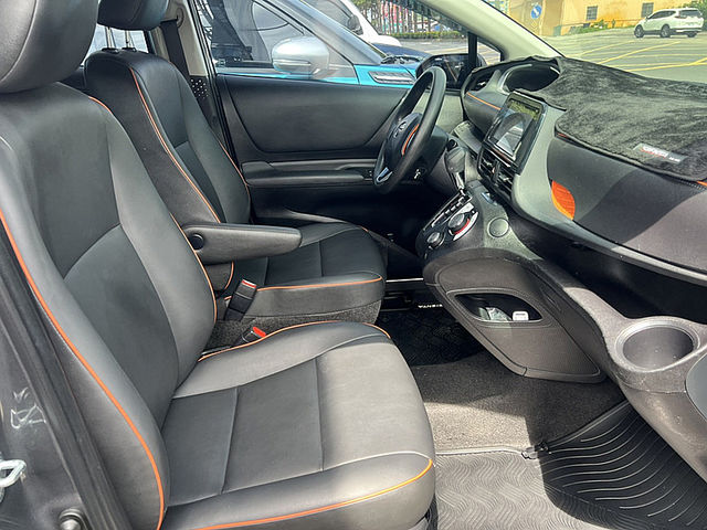 Toyota SIENTA  第13張相片