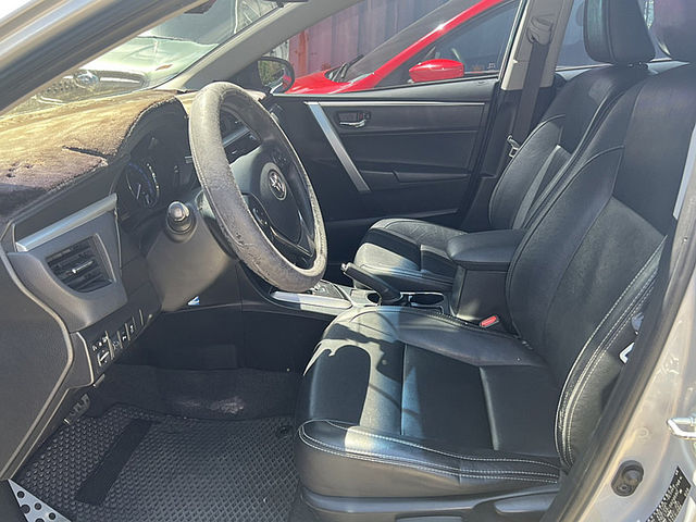 Toyota ALTIS  第7張相片