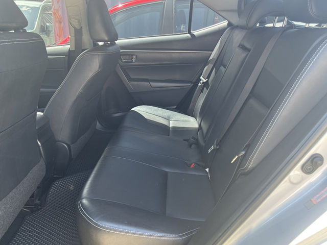 Toyota ALTIS  第8張相片