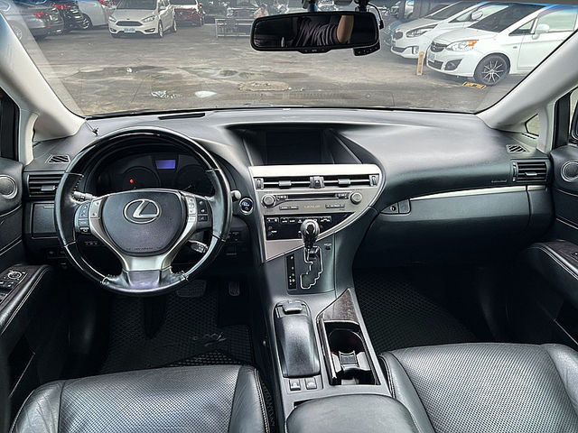 Lexus RX  第5張相片
