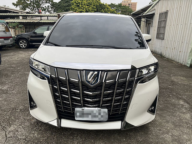Toyota ALPHARD  第3張相片