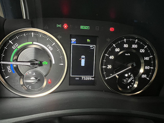 Toyota ALPHARD  第10張相片
