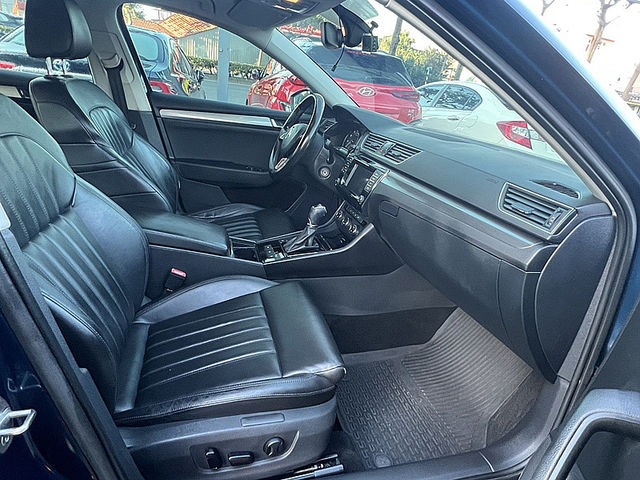 Skoda Superb  第1張相片