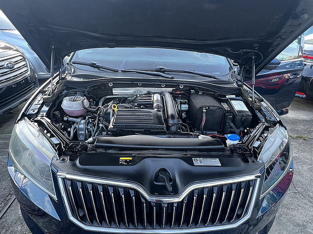 Skoda Superb  第9張相片