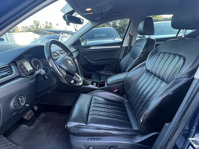 Skoda Superb  第10張相片