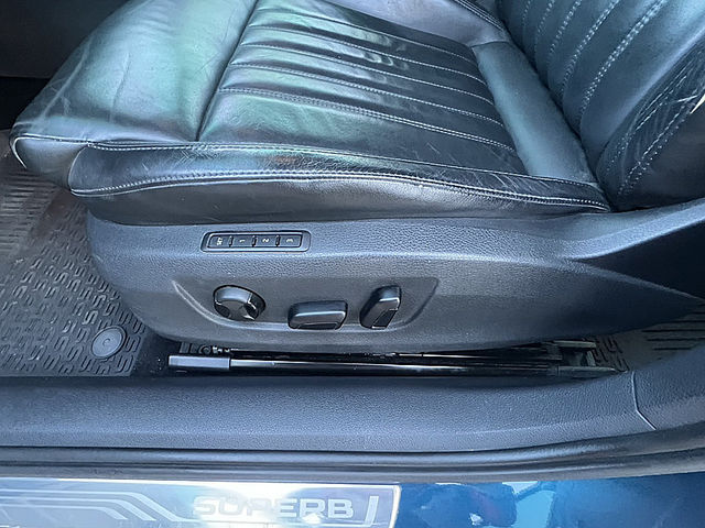 Skoda Superb  第12張相片