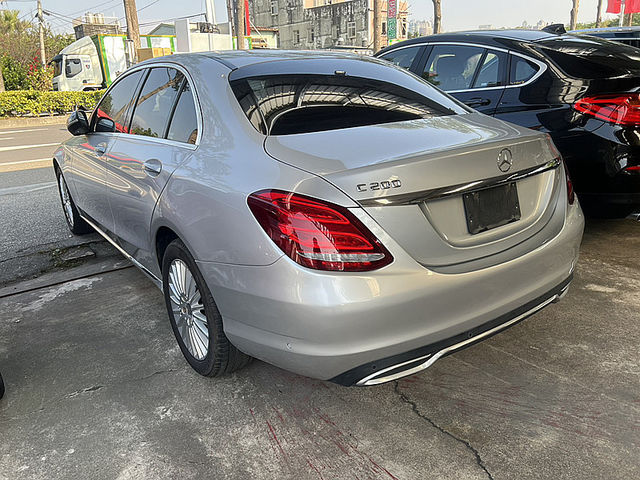 Mercedes-Benz/賓士 C200  第3張相片