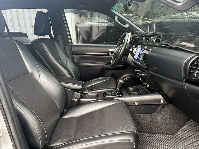 Toyota Hilux  第1張相片