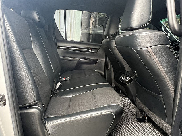 Toyota Hilux  第2張相片