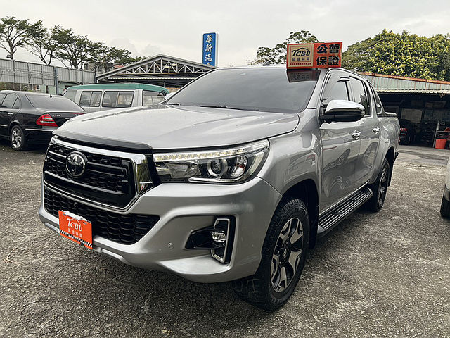 Toyota Hilux  第4張相片