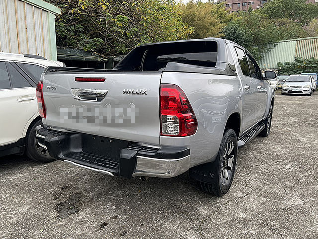 Toyota Hilux  第5張相片