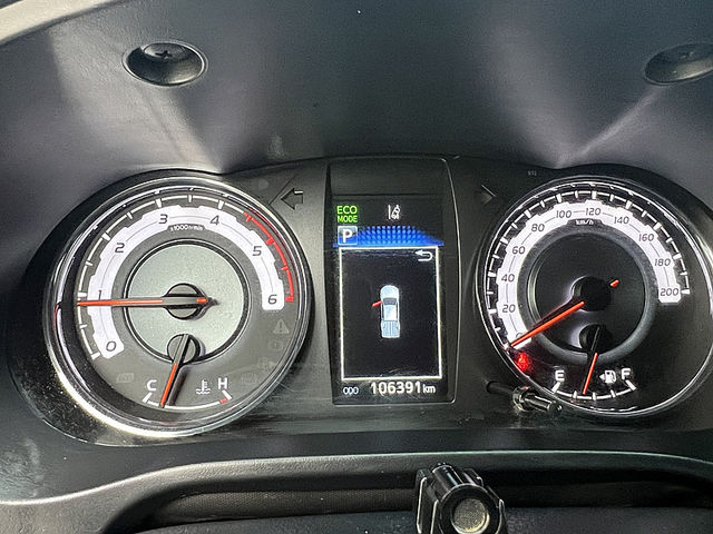 Toyota Hilux  第13張相片