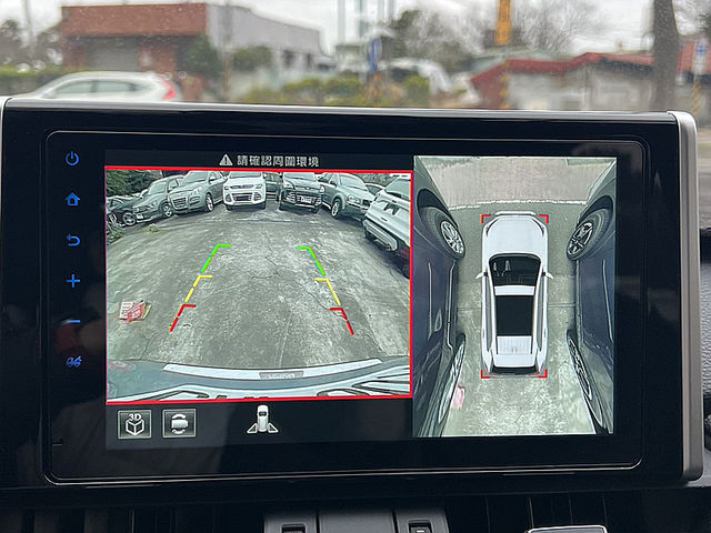 Toyota RAV4  第14張相片