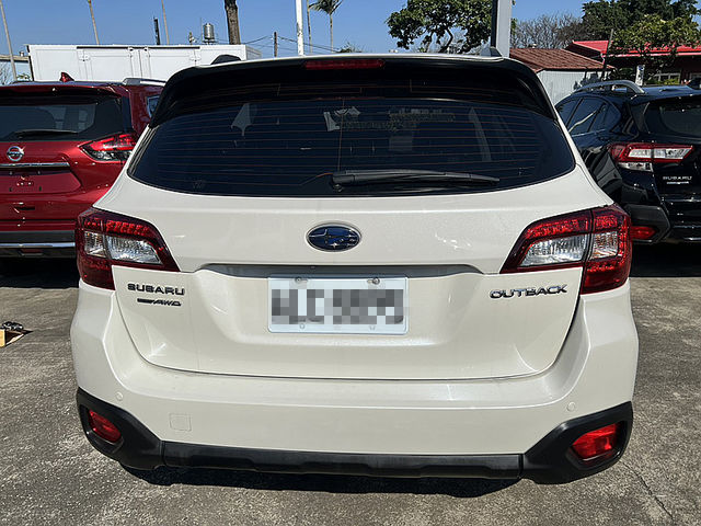 Subaru Outback  第7張相片