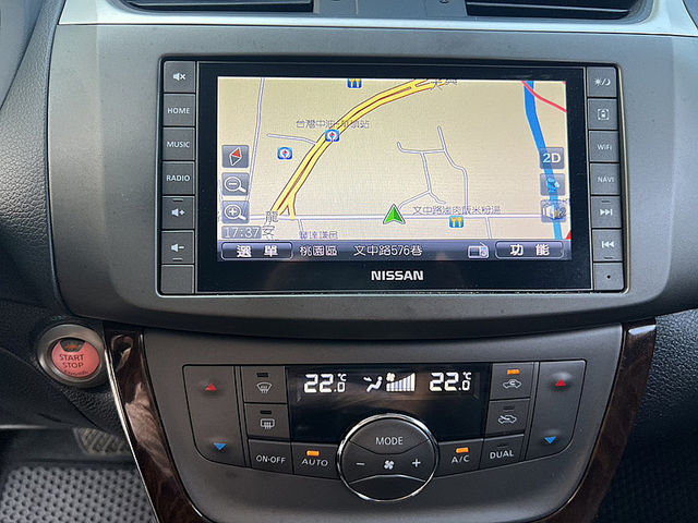Nissan Sentra  第1張相片