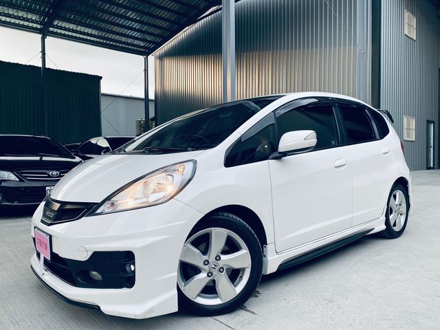2012年 Honda Fit 費特 1.5L 白色 VTI-S  第1張相片