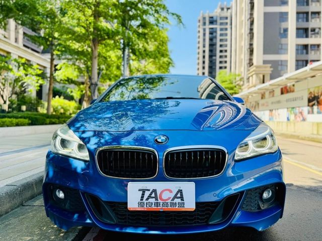 BMW/ 寶馬  2 SERIES  220i  第2張相片