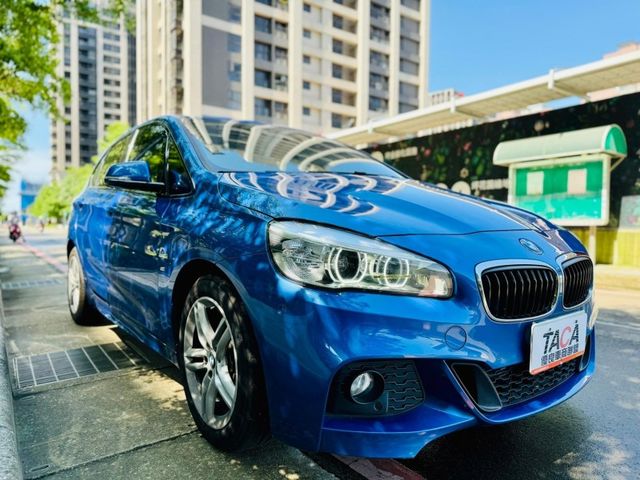 BMW/ 寶馬  2 SERIES  220i  第3張相片