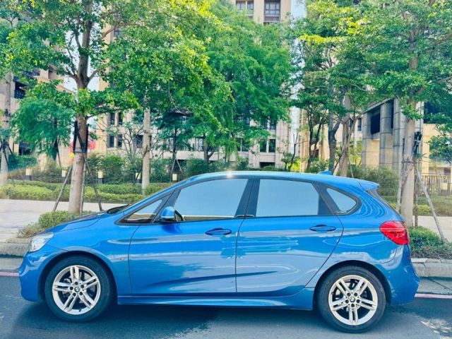 BMW/ 寶馬  2 SERIES  220i  第7張相片