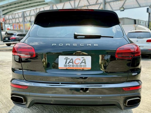 PORSCHE  Cayenne 凱安  第5張相片