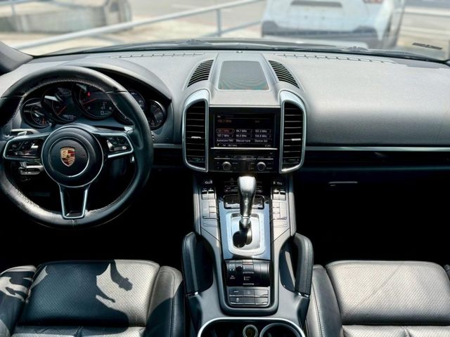 PORSCHE  Cayenne 凱安  第8張相片