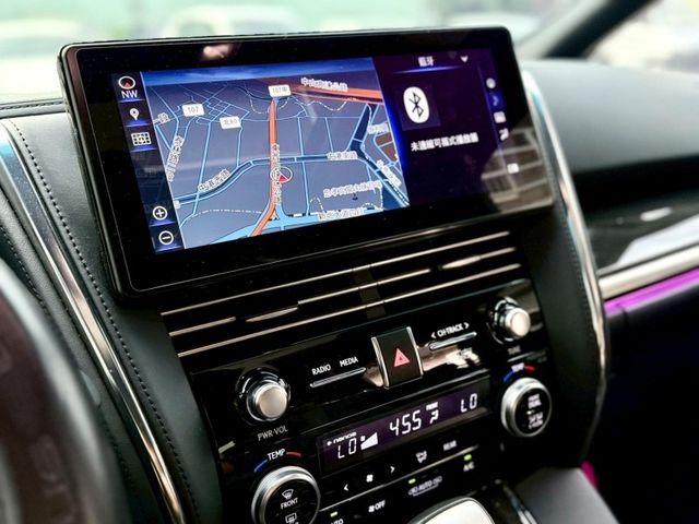 Lexus  LX 2023年 凌志 Lexus LM30  第10張相片