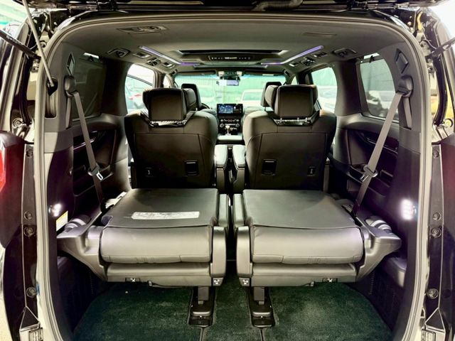 Lexus  LX 2023年 凌志 Lexus LM30  第15張相片