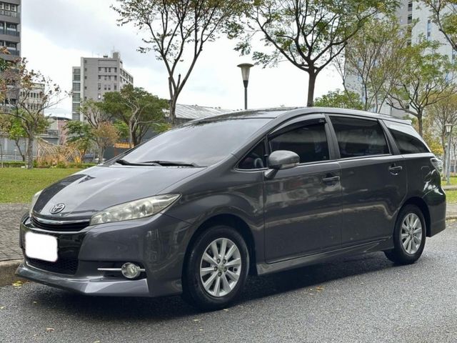 Toyota  Wish  第1張相片