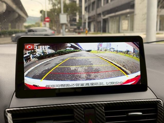 Mazda  Mazda3  第14張相片