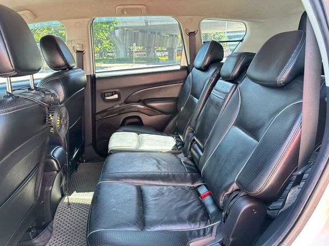 Mitsubishi  Outlander  第5張相片