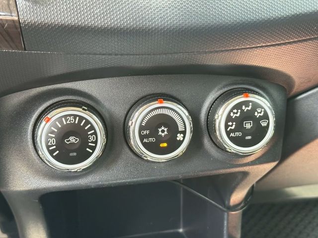 Mitsubishi  Outlander  第10張相片