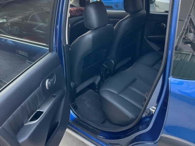 Nissan  Livina  第7張相片