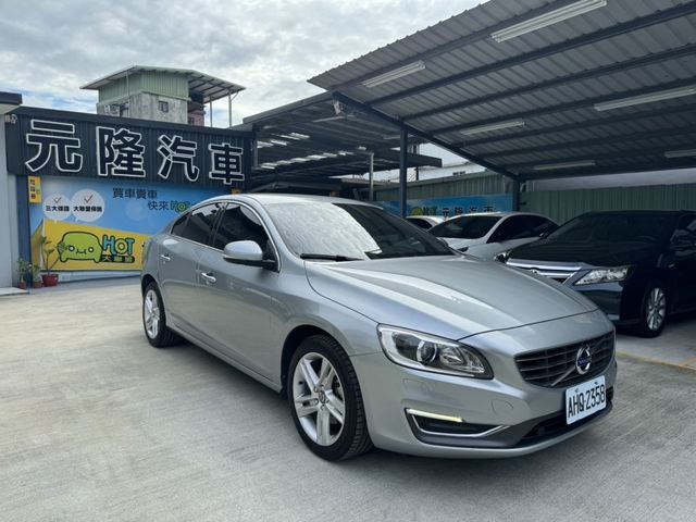 Volvo  S60  第3張相片