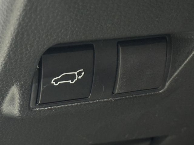 Toyota  Corolla Cross  第8張相片