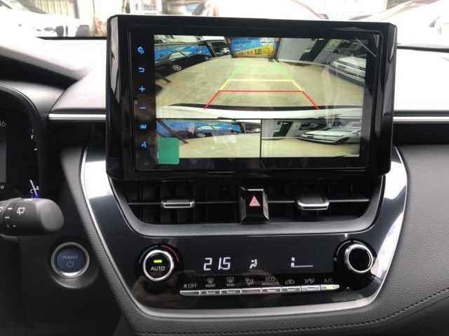 Toyota  Corolla Cross  第7張相片