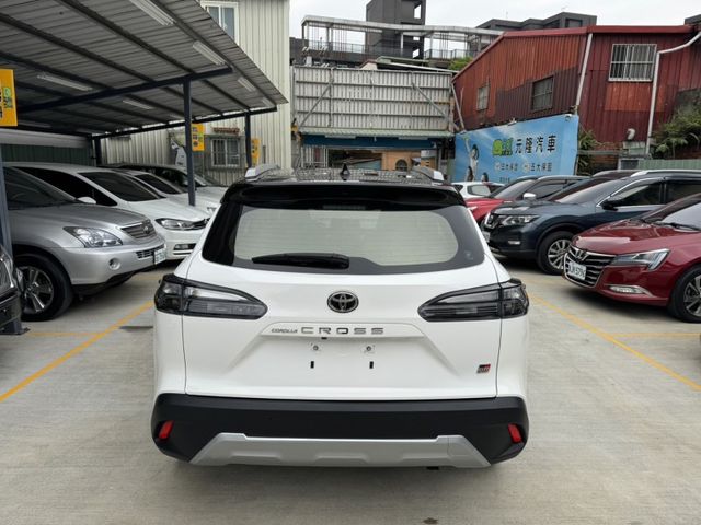 Toyota  Corolla Cross  第12張相片
