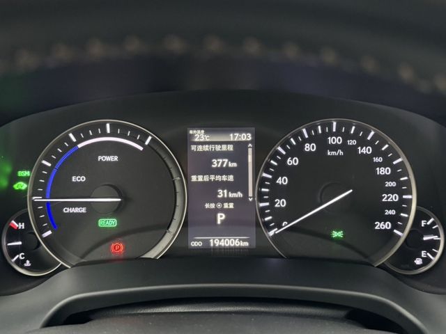 Lexus  RX  第3張相片
