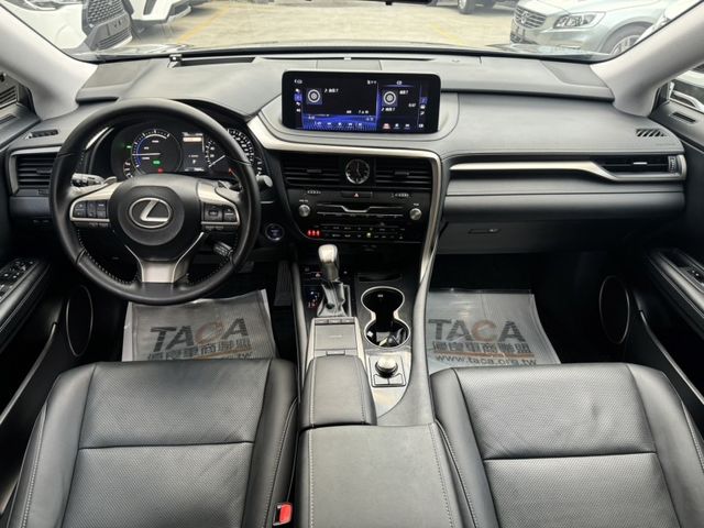 Lexus  RX  第5張相片