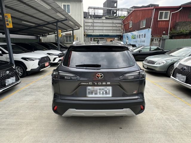 Toyota  Corolla Cross  第11張相片