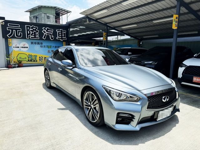 Infiniti  Q50  第3張相片
