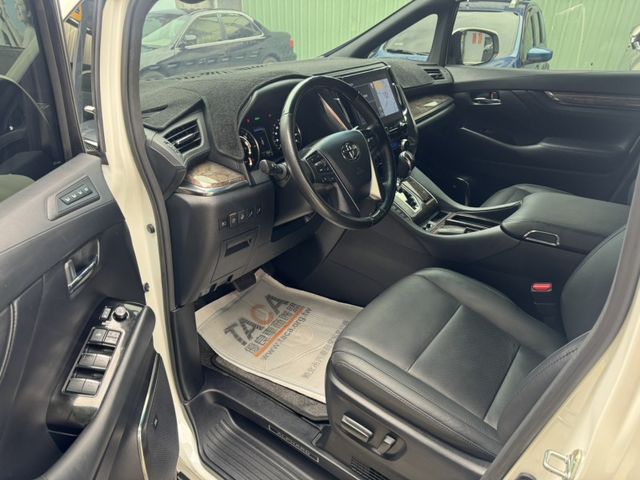 Toyota  ALPHARD  第6張相片