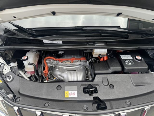 Toyota  ALPHARD  第11張相片