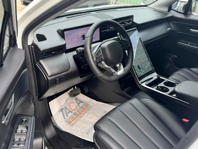 Luxgen  N7  第5張相片